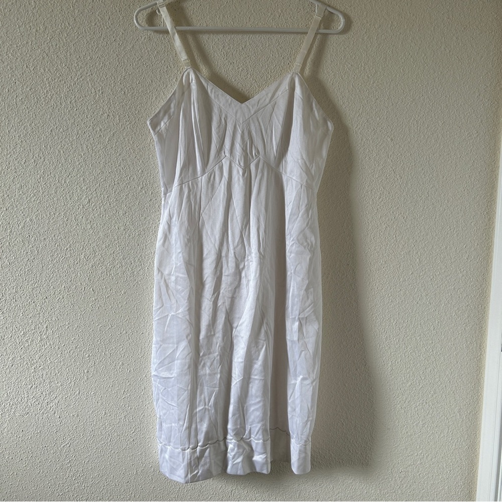 VTG Montgomery Wards Women’s Slip Dress 16/38 Ivory Intimate Feminine Dainty
